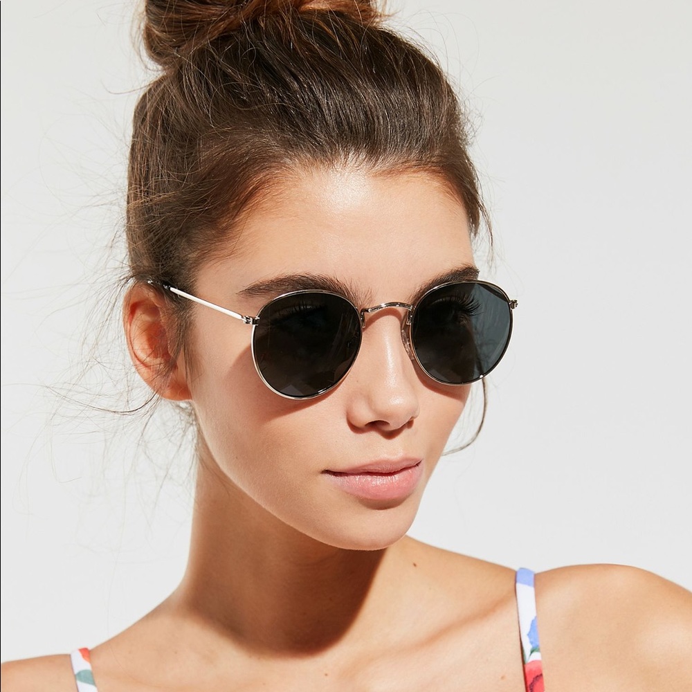 Flat Lens Round Sunglasses ☀️